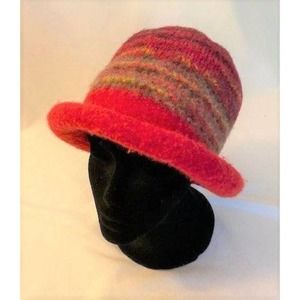 vintage '90s handcrafted red wool hat
